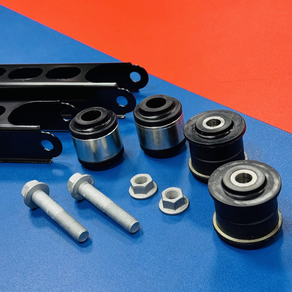 BMW E9x M3 - Genuine BMW Rear Trailing Arm Kit
