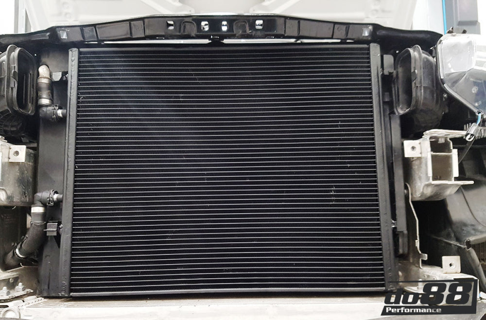 DO88 Performance Front Radiator F8X