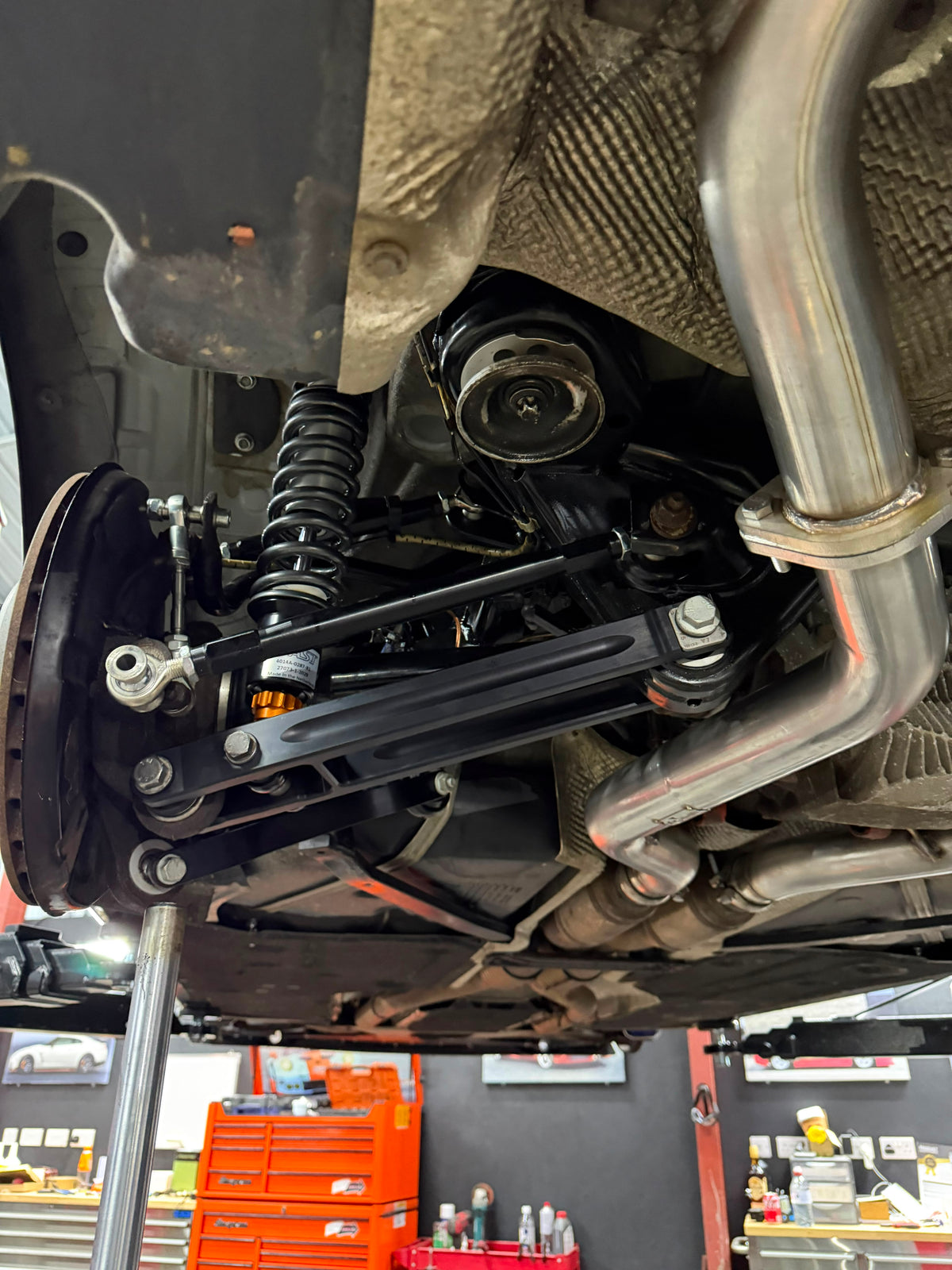 MOTON 3-Way Coilover BMW E90/E92 M3