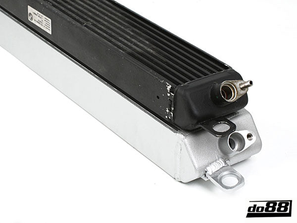 DO88 Performance Engine Oil Cooler E9X